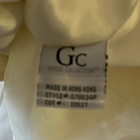 Vintage 1980s “Clueless” Cream Guess Blazer and Skirt Suit - 2/4 - Picture 10 of 16